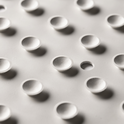 Croydex White Anti-Microbial Rubagrip Small Bath Mat 580 X 340mm 6 Croydex White Anti-Microbial Rubagrip Small Bath Mat 580 X 340mm -Victorian Plumbing Shop ag181122 4